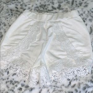 Boohoo White Lace Shorts